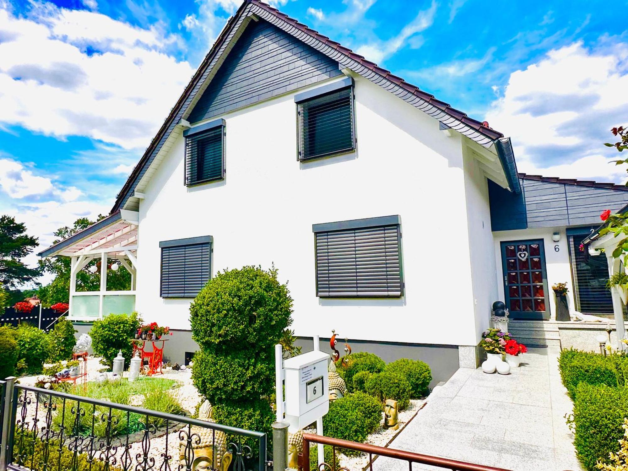 Ferienhaus zur Waldauer Höhe mit 3 SZ, 120qm&40qm Balkon Schleusingen Exterior foto