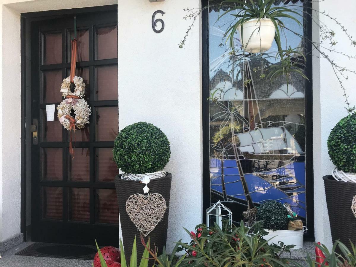 Ferienhaus zur Waldauer Höhe mit 3 SZ, 120qm&40qm Balkon Schleusingen Exterior foto