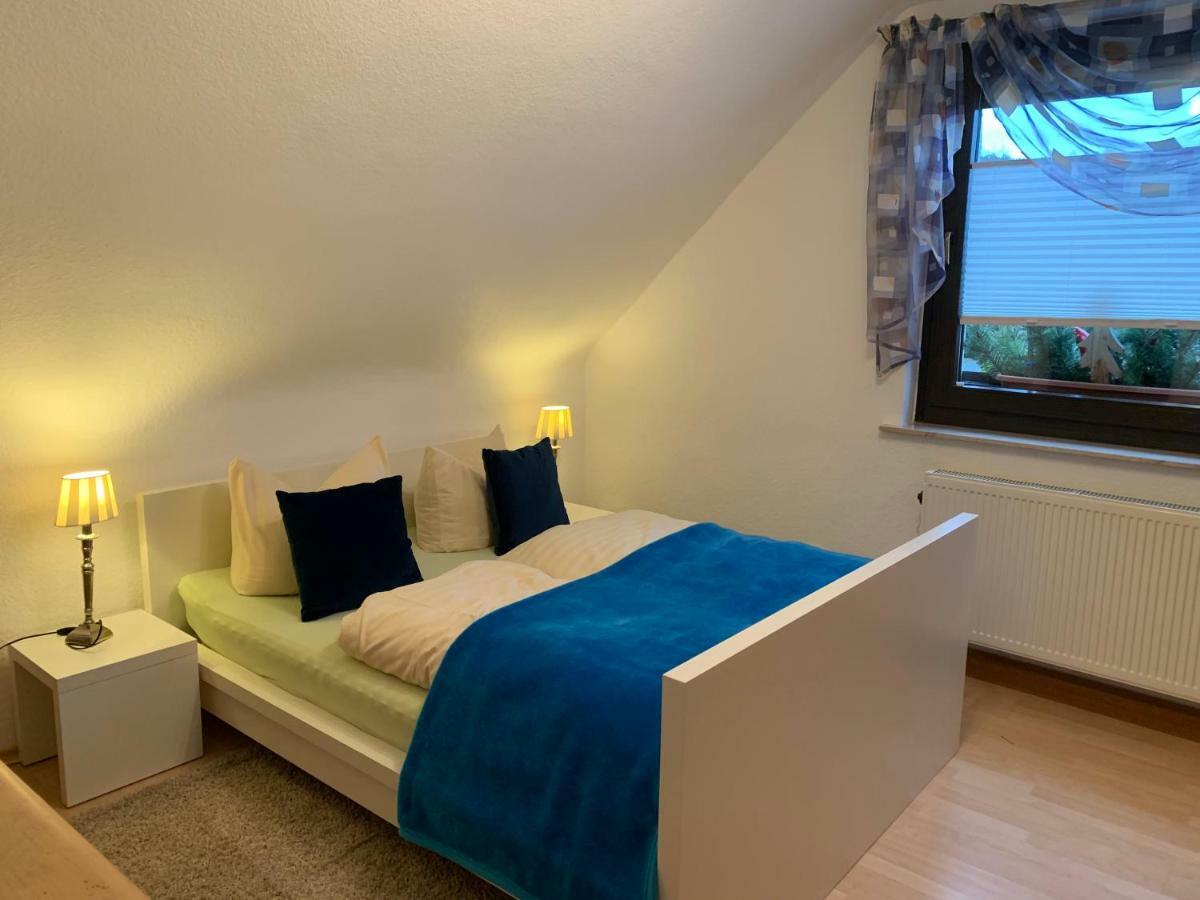 Ferienhaus zur Waldauer Höhe mit 3 SZ, 120qm&40qm Balkon Schleusingen Exterior foto