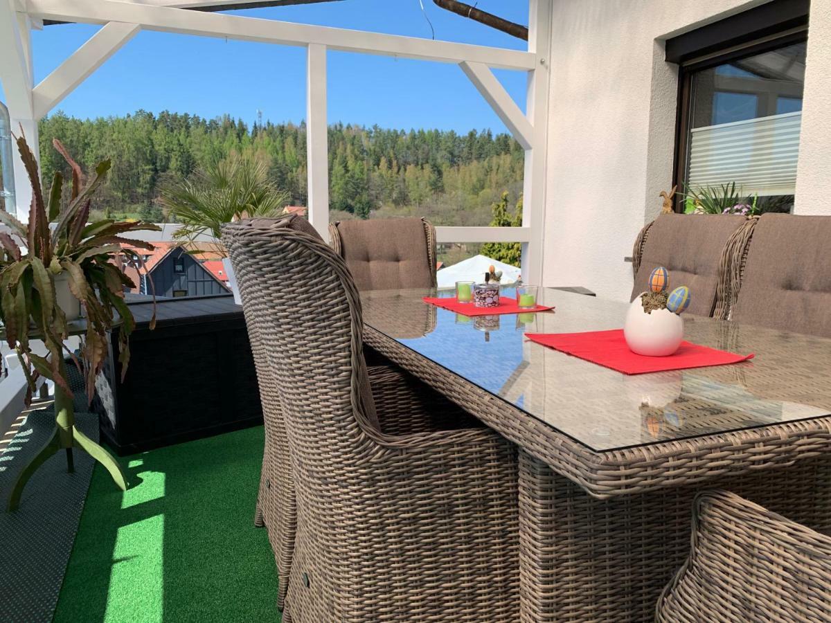 Ferienhaus zur Waldauer Höhe mit 3 SZ, 120qm&40qm Balkon Schleusingen Exterior foto